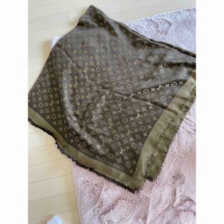 ルイヴィトン(LOUIS VUITTON)のミヤ様専用　ルイヴィトン　モノグラム大判スカーフ　ストール(マフラー/ショール)