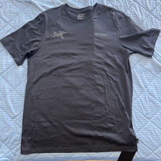 アークテリクス(ARC'TERYX)のアークテリクス　Tシャツ　新品　タグ付き(Tシャツ/カットソー(半袖/袖なし))