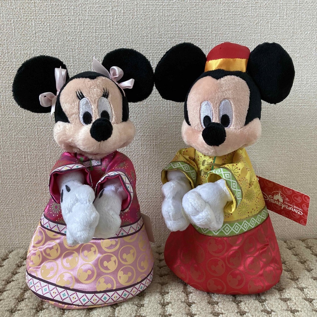 Disney - ミッキー ミニー ぬいぐるみポーチ 香港ディズニーの通販 by