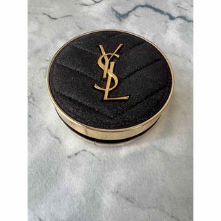 イヴサンローラン(Yves Saint Laurent)の【おまけ付き】イブサンローラン　　クッションファンデ　ケース(ファンデーション)