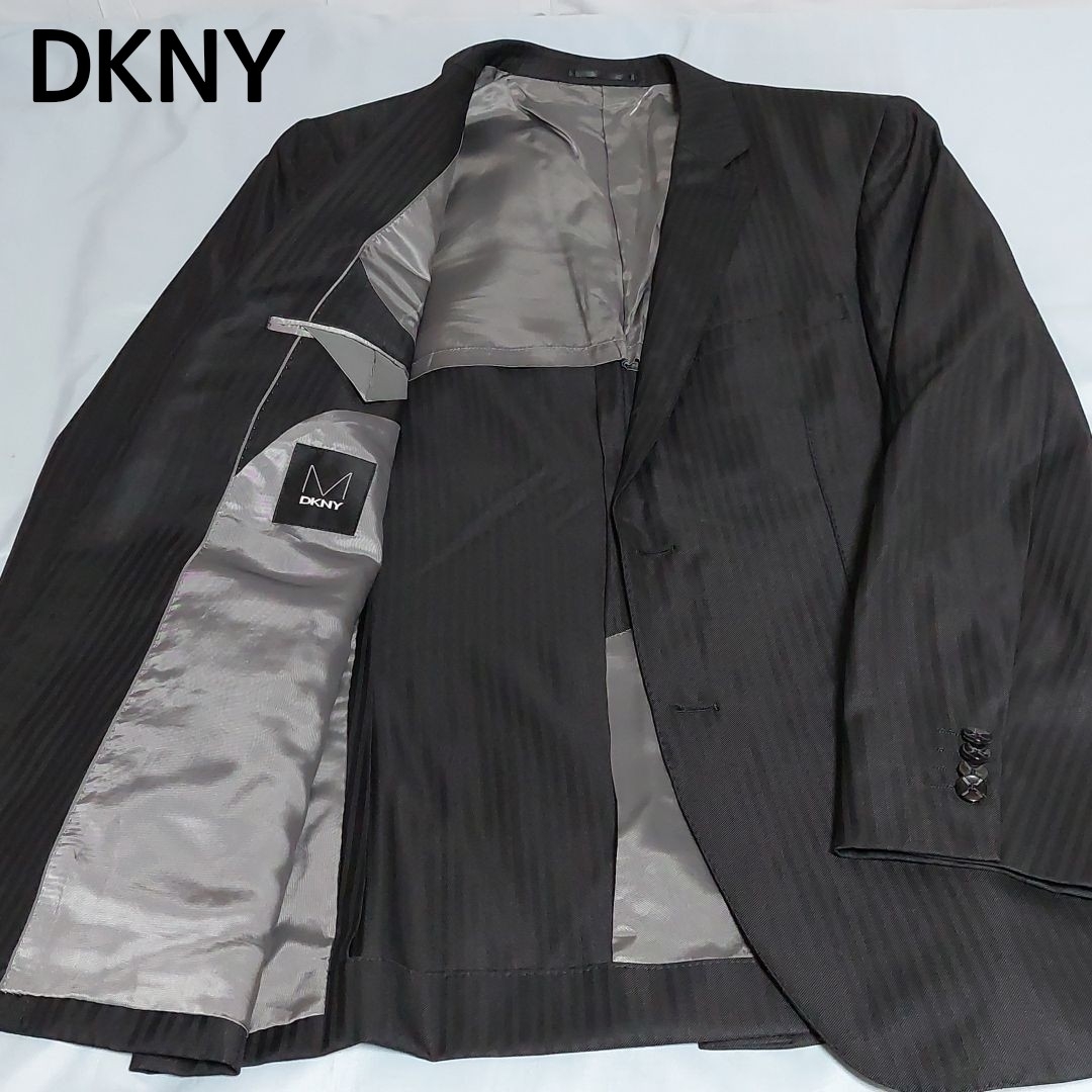 DKNY(ダナキャランニューヨーク)のDKNY ディーケーエヌワイ ダナキャラン テーラードジャケット Ｍ ブラック メンズのジャケット/アウター(テーラードジャケット)の商品写真