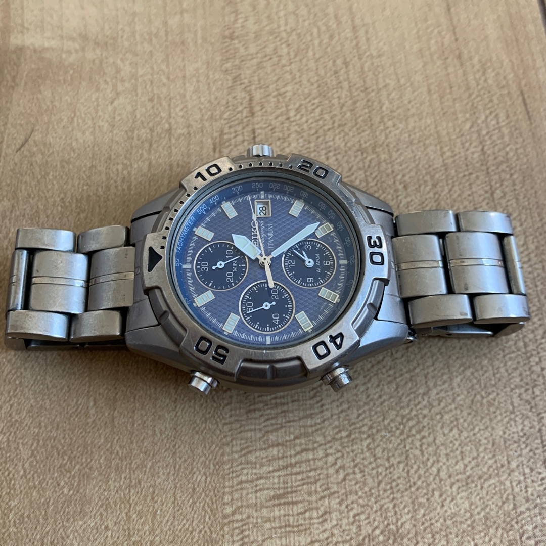 SEIKO(セイコー)のSeiko 7T32-7H40 titanium chronograph メンズの時計(腕時計(アナログ))の商品写真