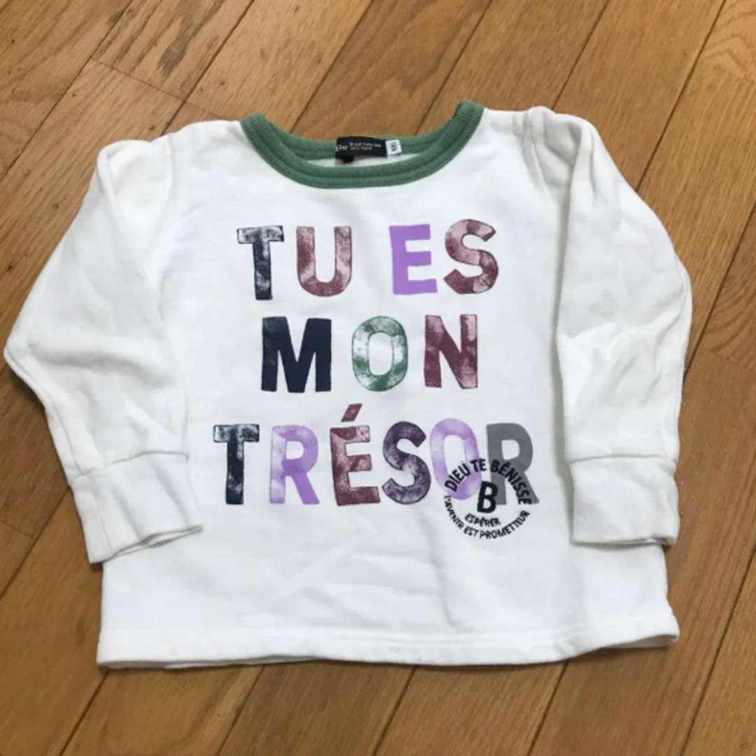 BeBe(ベベ)のBeBe べべ　トレーナー　100cm キッズ/ベビー/マタニティのキッズ服男の子用(90cm~)(Tシャツ/カットソー)の商品写真