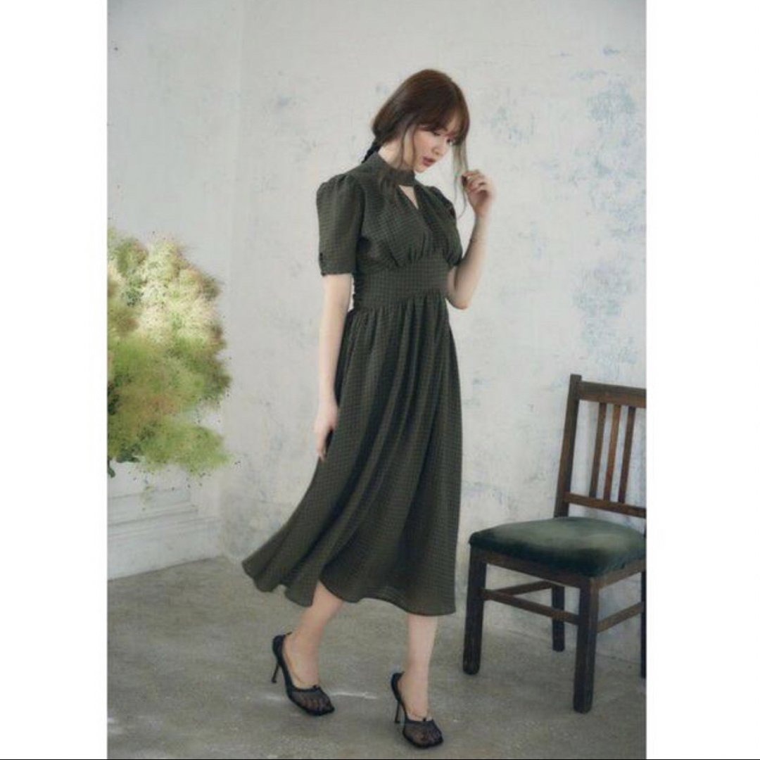 【最終お値下げ】Herlipto Striped Midi Dress