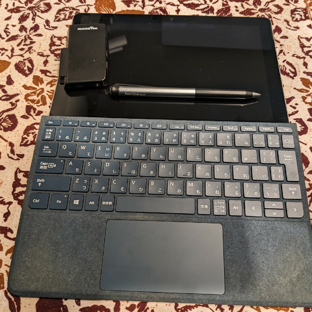 Surface Go 2/intel Pentium/128GB/メモリ8GB④