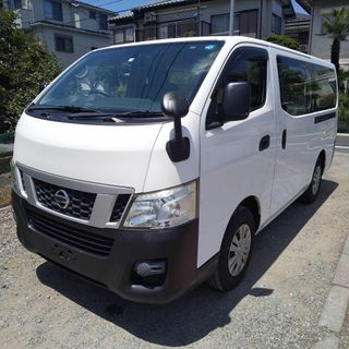 ニッサン(日産)のH27 NV350 キャラバンDX パートタイム4WDディーゼル131000キロ(車体)