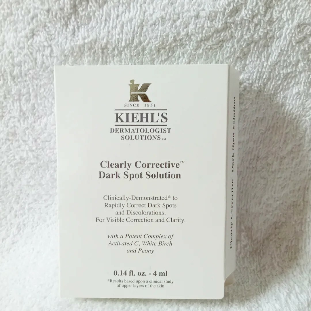 Kiehl's(キールズ)のキールズクリアリーホワイトブライトニングエッセンス  美容液　4ml コスメ/美容のスキンケア/基礎化粧品(美容液)の商品写真