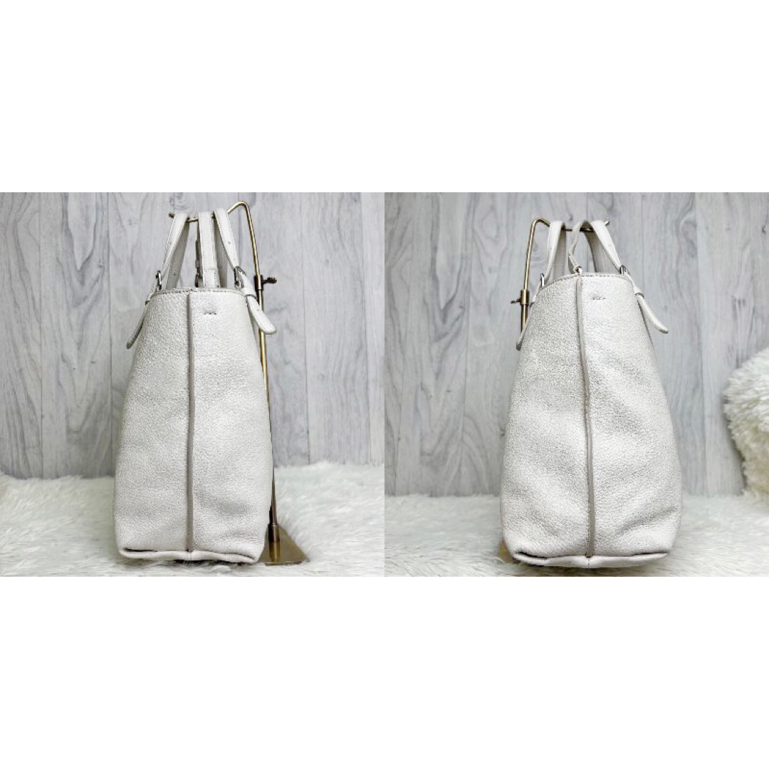 美品♡保存袋付♡トッズ エンボスロゴ レザー 2way ショルダー トートバッグ