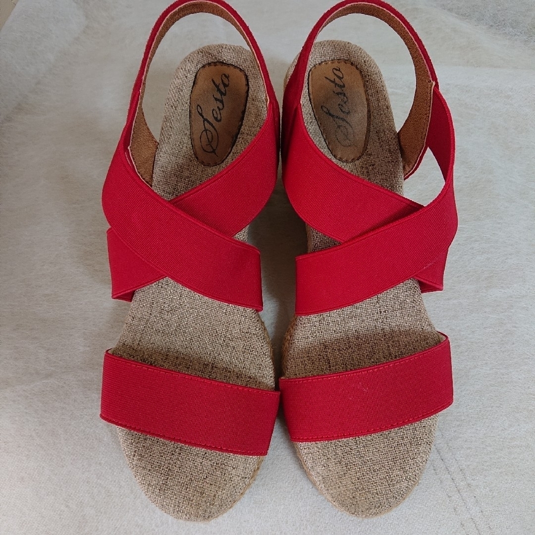 ohotoro  nico square sandals