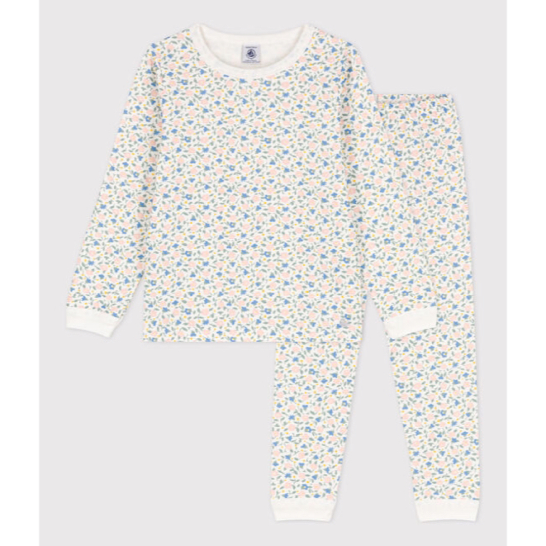 PETIT BATEAU(プチバトー)の新品未使用  プチバトー  チュビック  長袖  パジャマ  10ans キッズ/ベビー/マタニティのキッズ服女の子用(90cm~)(パジャマ)の商品写真