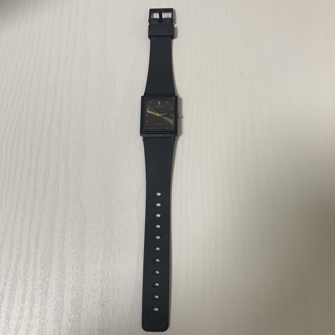 CASIO(カシオ)のCASIO MQ-38-1(ブラック×ゴールド) レディースのファッション小物(腕時計)の商品写真