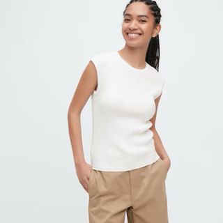 ユニクロ(UNIQLO)のUNIQLO UVカットフレンチスリーブセーター(カットソー(半袖/袖なし))