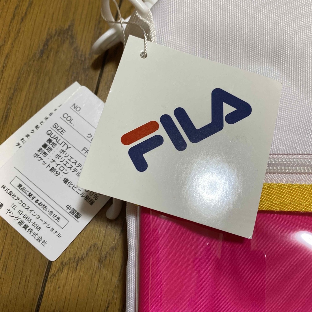 FILA(フィラ)のFILA クリアポケットショルダーバッグ レディース 斜め掛け A4 ピンク レディースのバッグ(ショルダーバッグ)の商品写真