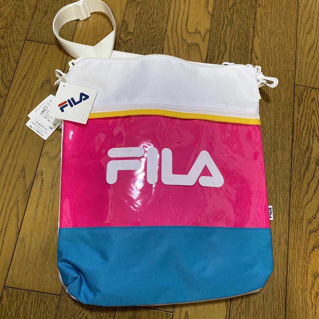 FILA(フィラ)のFILA クリアポケットショルダーバッグ レディース 斜め掛け A4 ピンク レディースのバッグ(ショルダーバッグ)の商品写真