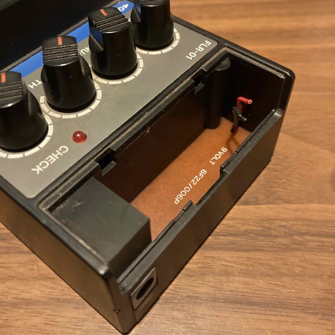 【ジャンク】ROCKTEK FLR-01 エフェクター 楽器のギター(エフェクター)の商品写真