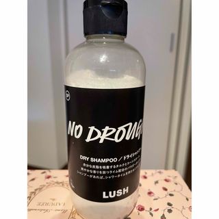 ラッシュ(LUSH)のLUSH ドライシャンプー　美品(シャンプー)