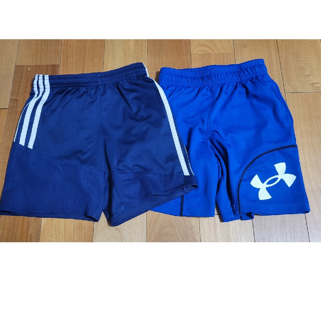 adidas短パン130 キッズ/ベビー/マタニティのキッズ服男の子用(90cm~)(パンツ/スパッツ)の商品写真