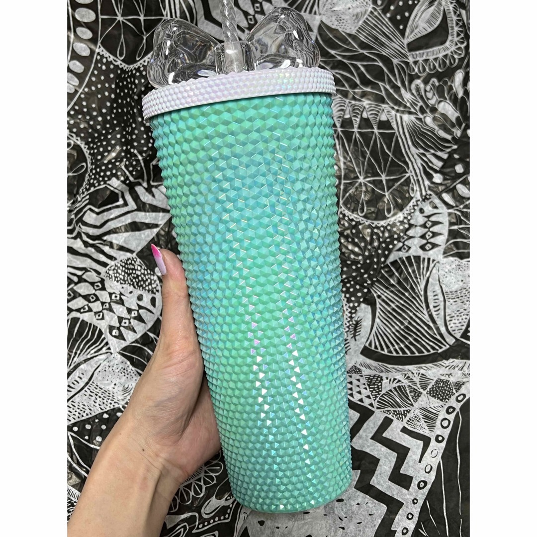 海外限定 完売 スターバックス フィリピン ティファニー スタッズ