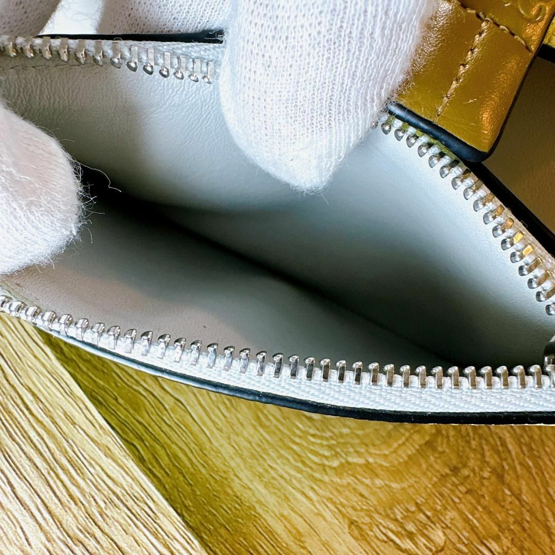 ◇ロエベ◇LOEWE バーティカルウォレット 三つ折り財布 イエロー