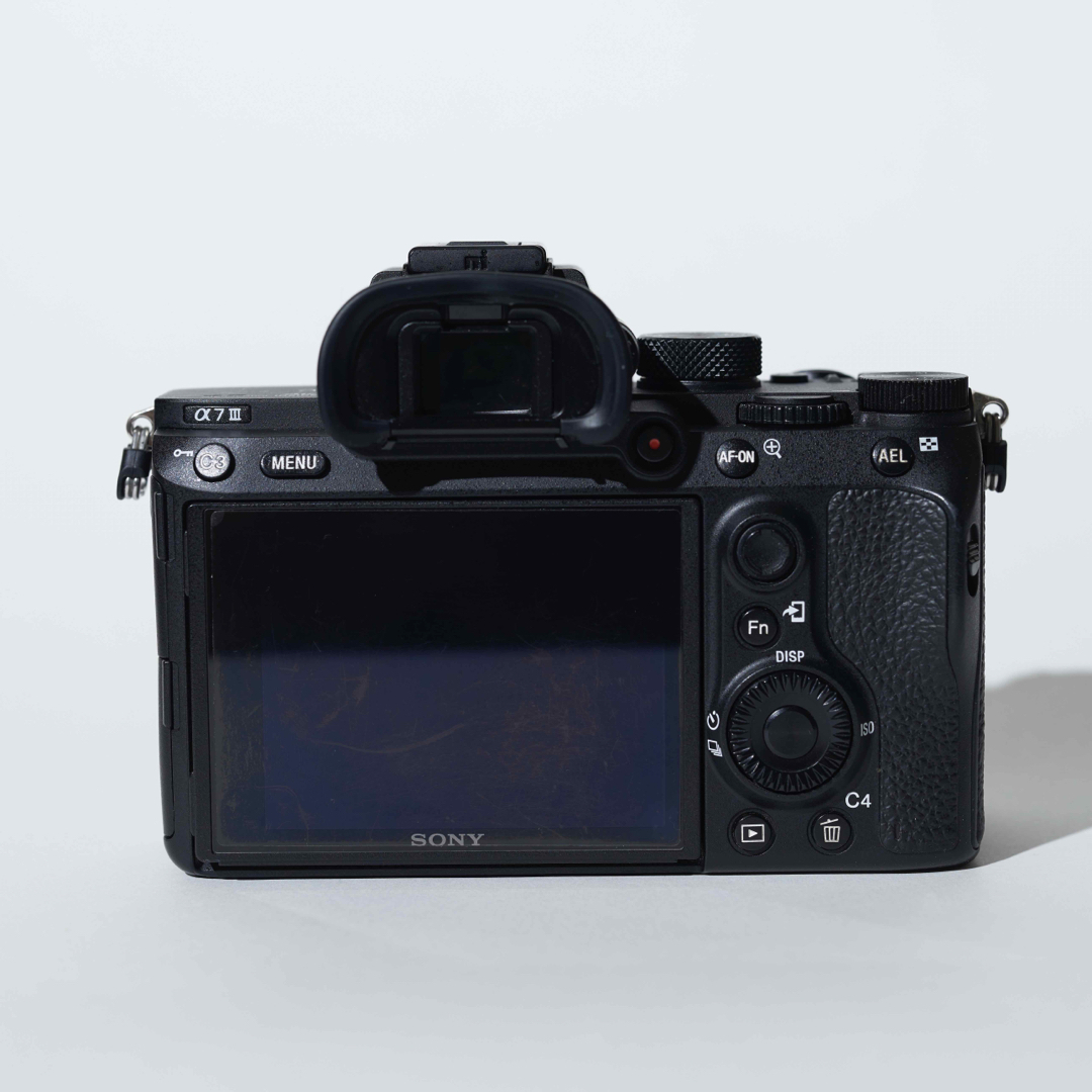 YUKI様 専用 SONY a7iii ILCE−7M3 付属品 元箱あり。 YUKI様 専用 SONY a7iii ILCE−7M3 付属品 元箱あり。