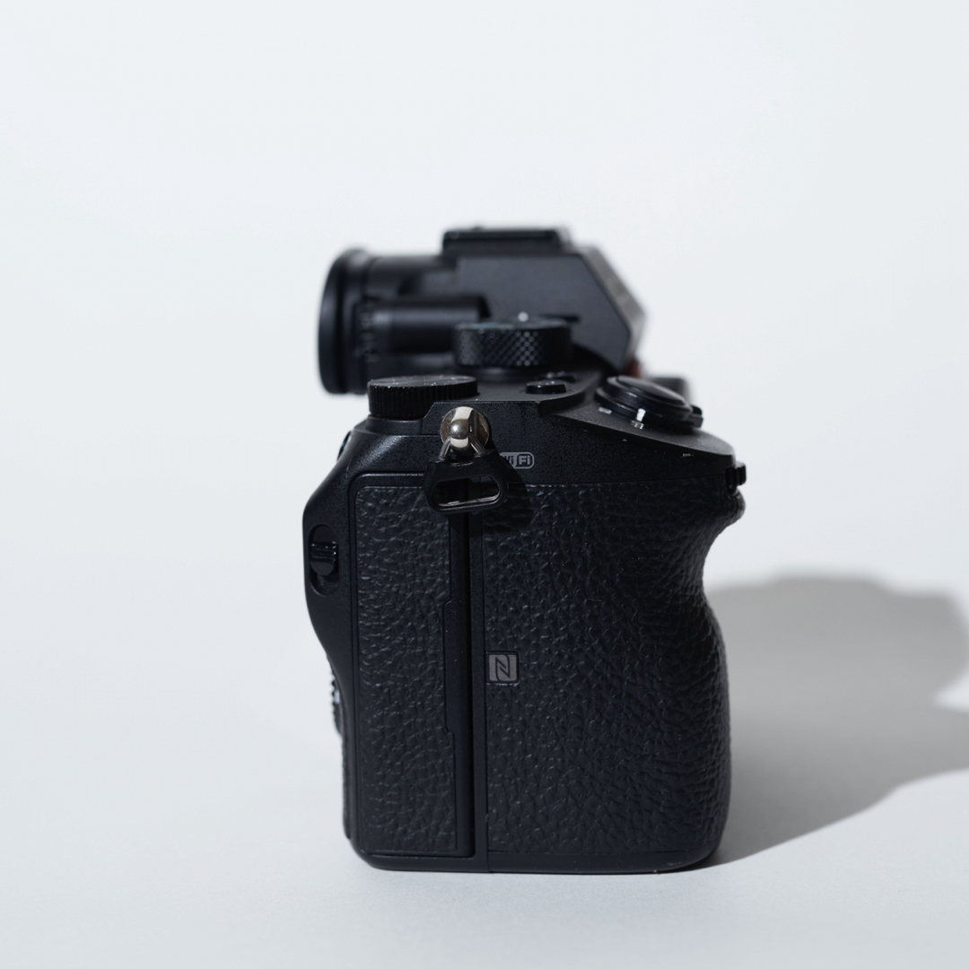 YUKI様 専用 SONY a7iii ILCE−7M3 付属品 元箱あり。 YUKI様 専用 SONY a7iii ILCE−7M3 付属品 元箱あり。