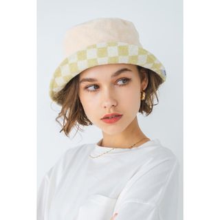 アリシアスタン(ALEXIA STAM)のalexia stam Reversible Bucket Hat アイボリー(ハット)