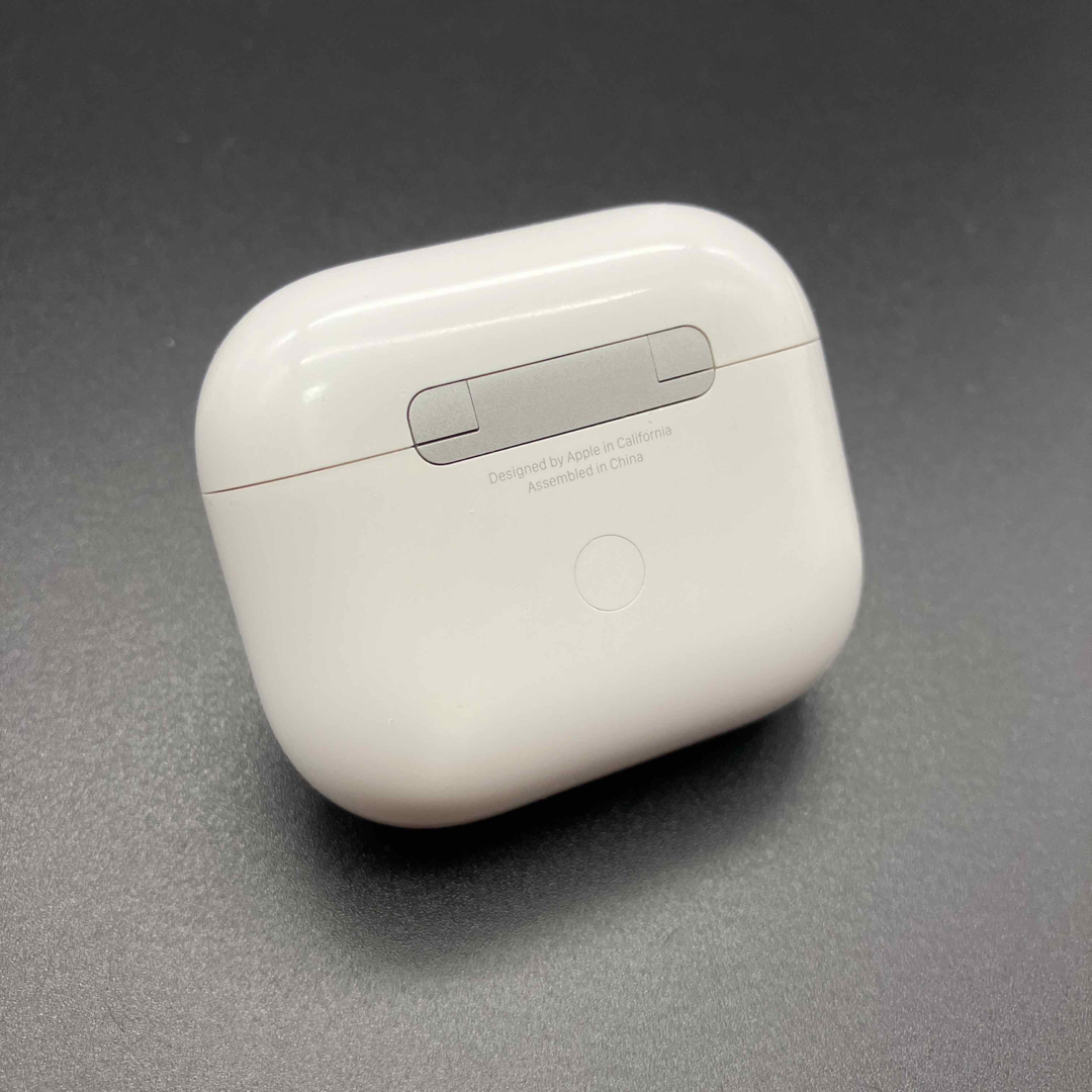 正規品 Apple アップル AirPods 第三世代 充電ケース A2566 1