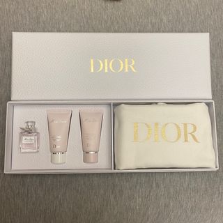 ディオール(Dior)の【非売品】Dior   ノベルティ　バースデーギフト　トラベルセット(コフレ/メイクアップセット)