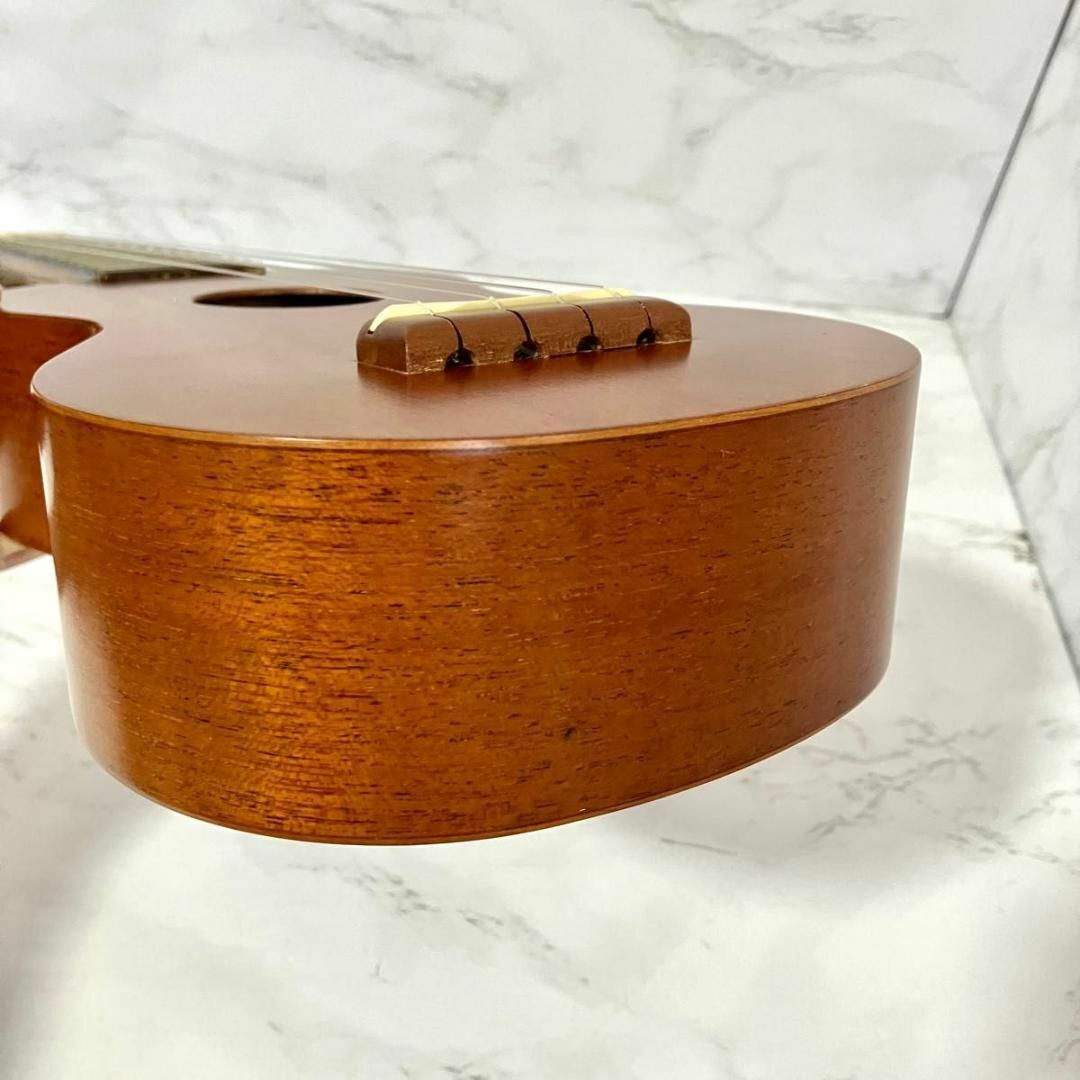 FAMOUZ(フェイマス)のfamous ukulele FU-120 ケース付き　ウクレレ フェイマス 楽器のウクレレ(ソプラノウクレレ)の商品写真