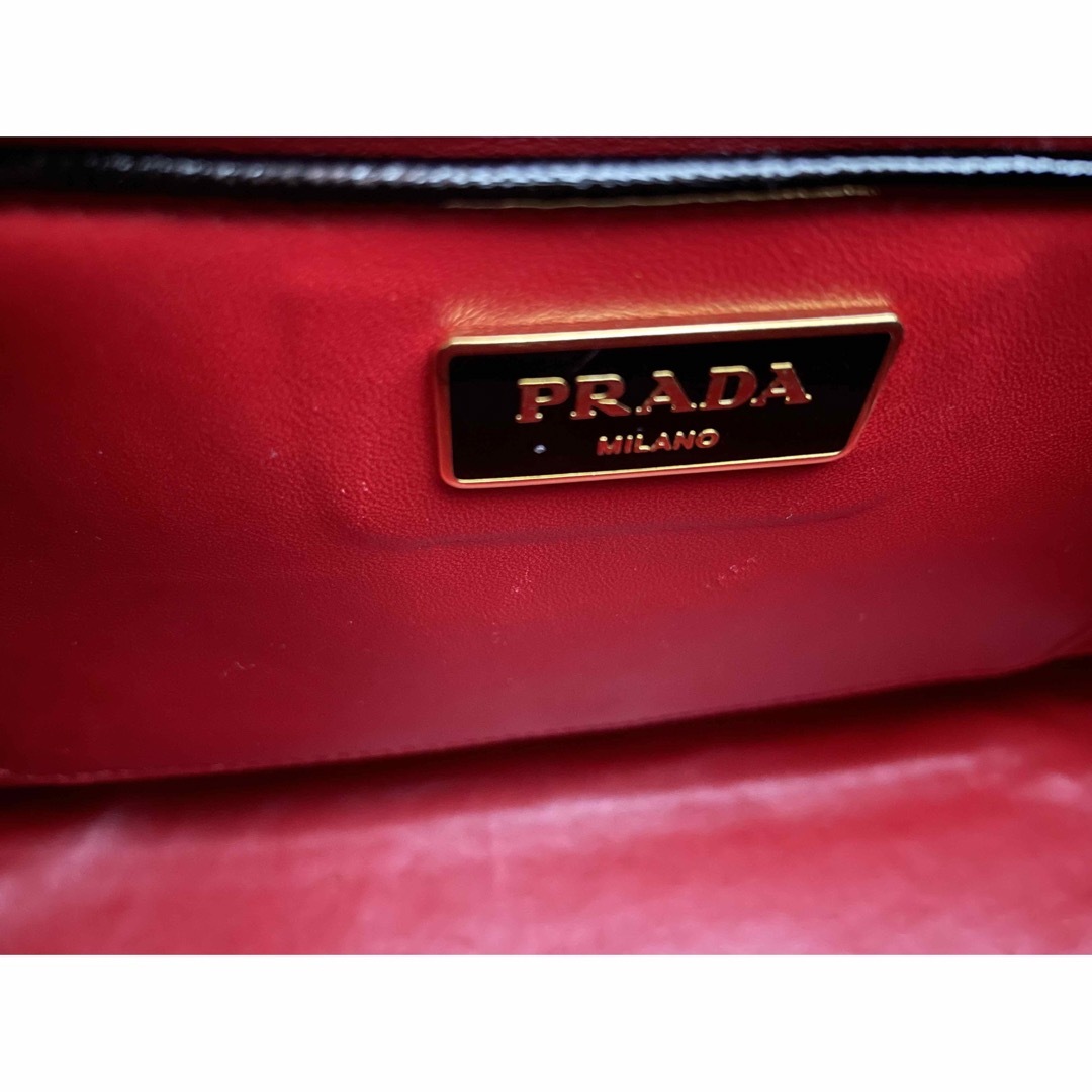 PRADA(プラダ)のプラダ　2wayバック　になります。 レディースのバッグ(ショルダーバッグ)の商品写真