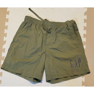 ギャップ(GAP)のGAP ナイロンショーツ　オリーブグリーン　ショートパンツ(ショートパンツ)