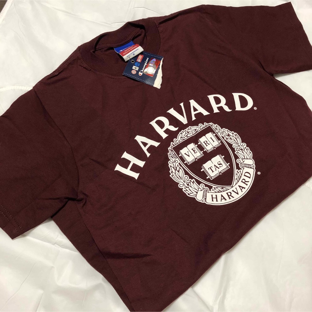Champion(チャンピオン)のHARVARDハーバードTシャツ　大学内購入　Sサイズ　未使用　champion メンズのトップス(Tシャツ/カットソー(半袖/袖なし))の商品写真