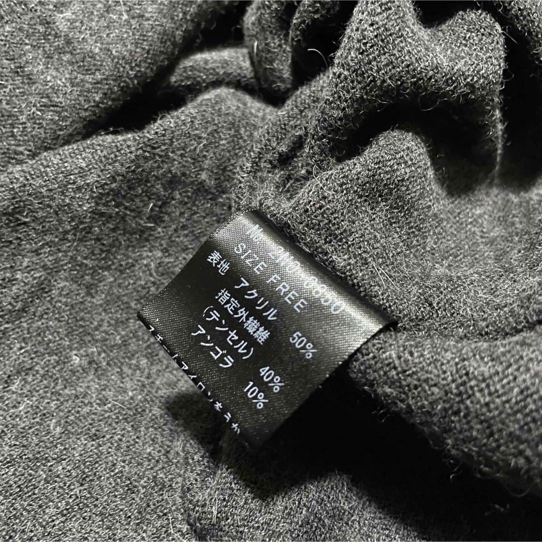 ヒステリックグラマー【美品】リップ柄 タートルネック ニット