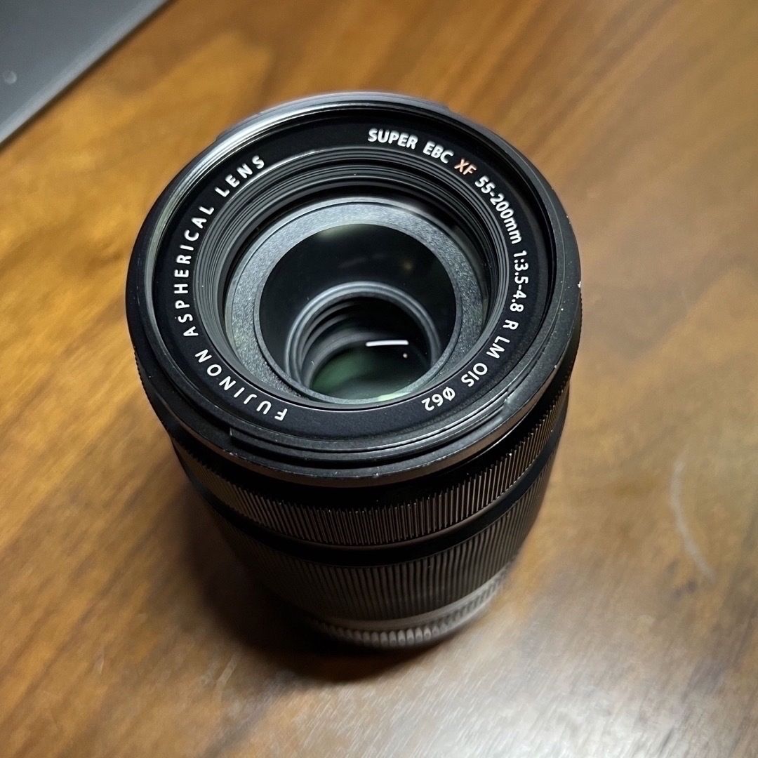 富士フイルム(フジフイルム)のFUJIFILM XF55-200F3.5-4.8 LM OIS 中古品 スマホ/家電/カメラのカメラ(レンズ(ズーム))の商品写真