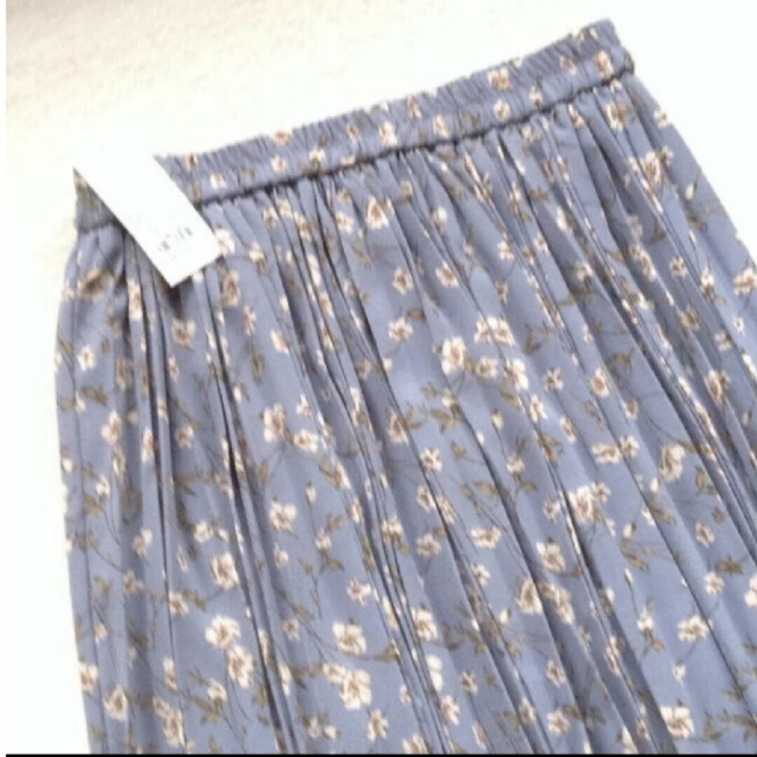 INGNI(イング)のINGNI 花柄プリーツスカート ブルー系 レディースのスカート(ロングスカート)の商品写真