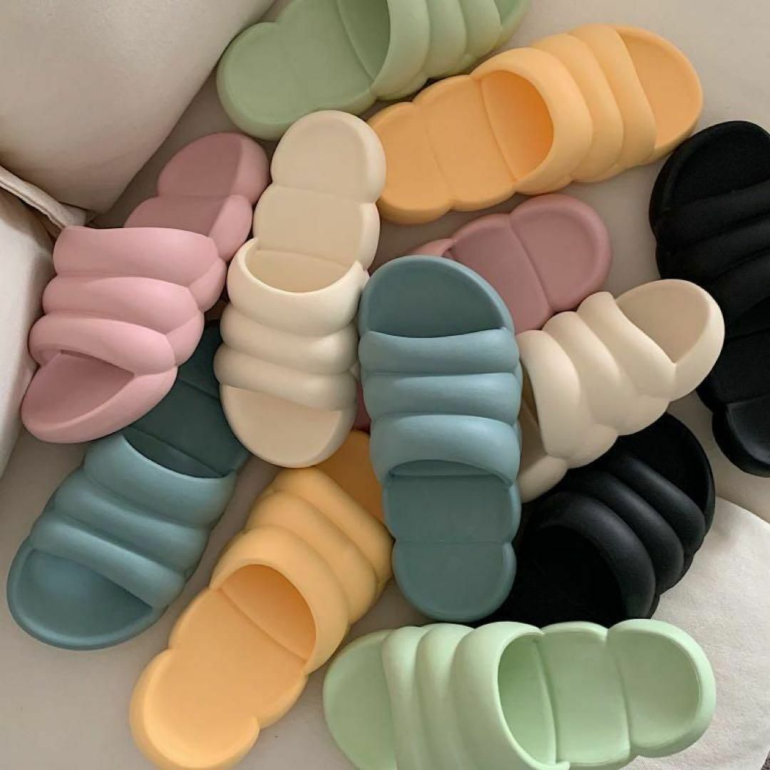 マカロンサンダル 韓国 室内室外 スリッパ もこもこ 快適 履き心地 レディースの靴/シューズ(サンダル)の商品写真