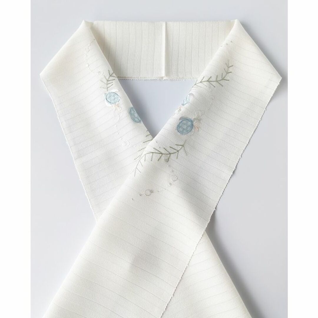 夏 絽 正絹 刺繍半衿 亀 藻 半襟 手刺繍 日本製【衿秀 和想庵】 夏 絽 正絹 刺繍半衿 亀 藻 半襟 手刺繍 日本製【衿秀 和想庵】
