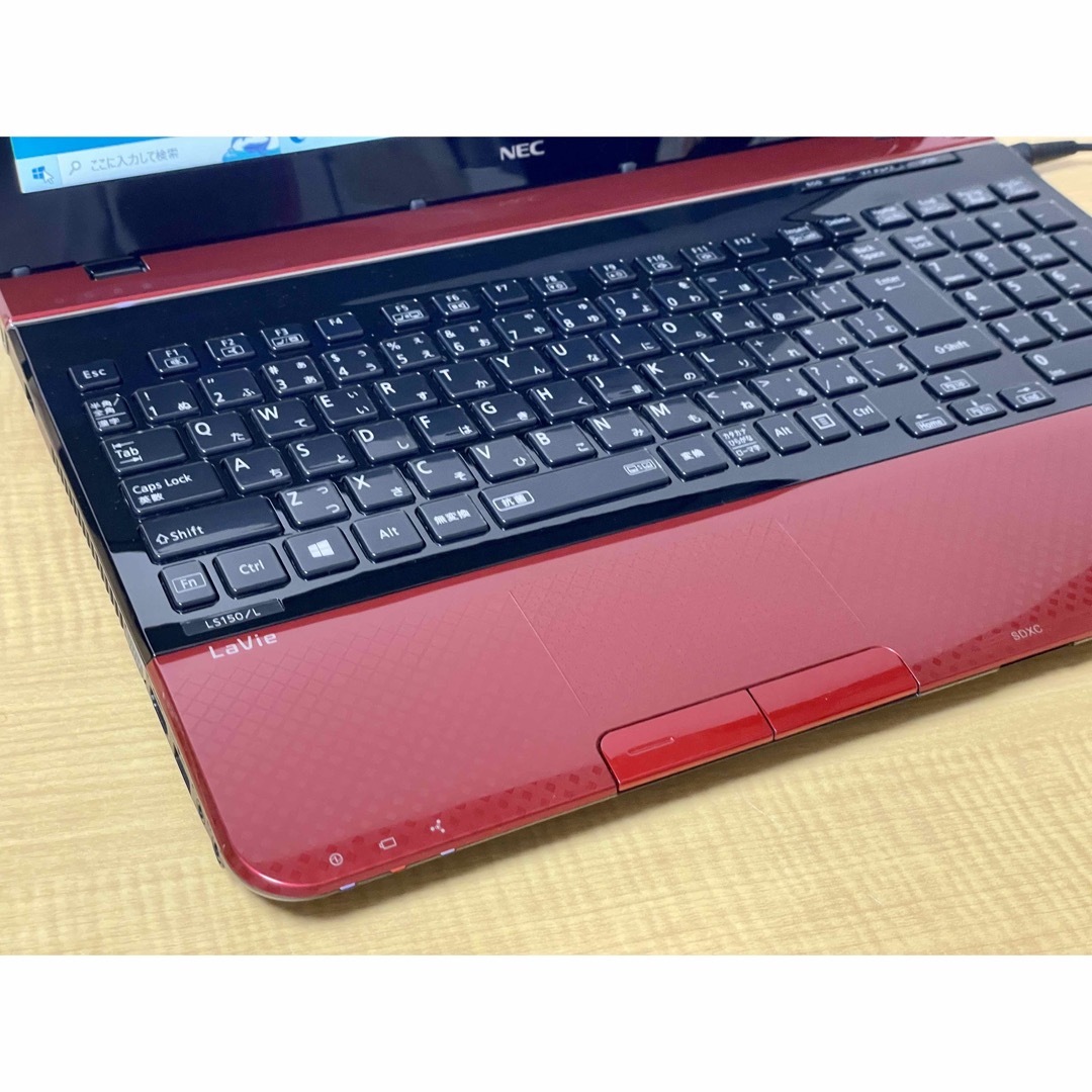 NEC(エヌイーシー)の【美品】NEC LaVie S LS150/LS1KSR クロスレッド スマホ/家電/カメラのPC/タブレット(ノートPC)の商品写真