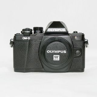 オリンパス(OLYMPUS)のOLYMPUS OM-D E-M10 mark II body ＋ α(デジタル一眼)