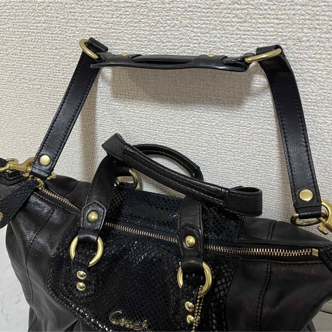 COACH(コーチ)のCOACH コーチ 2way ハンドバッグ ブラック レディースのバッグ(ハンドバッグ)の商品写真