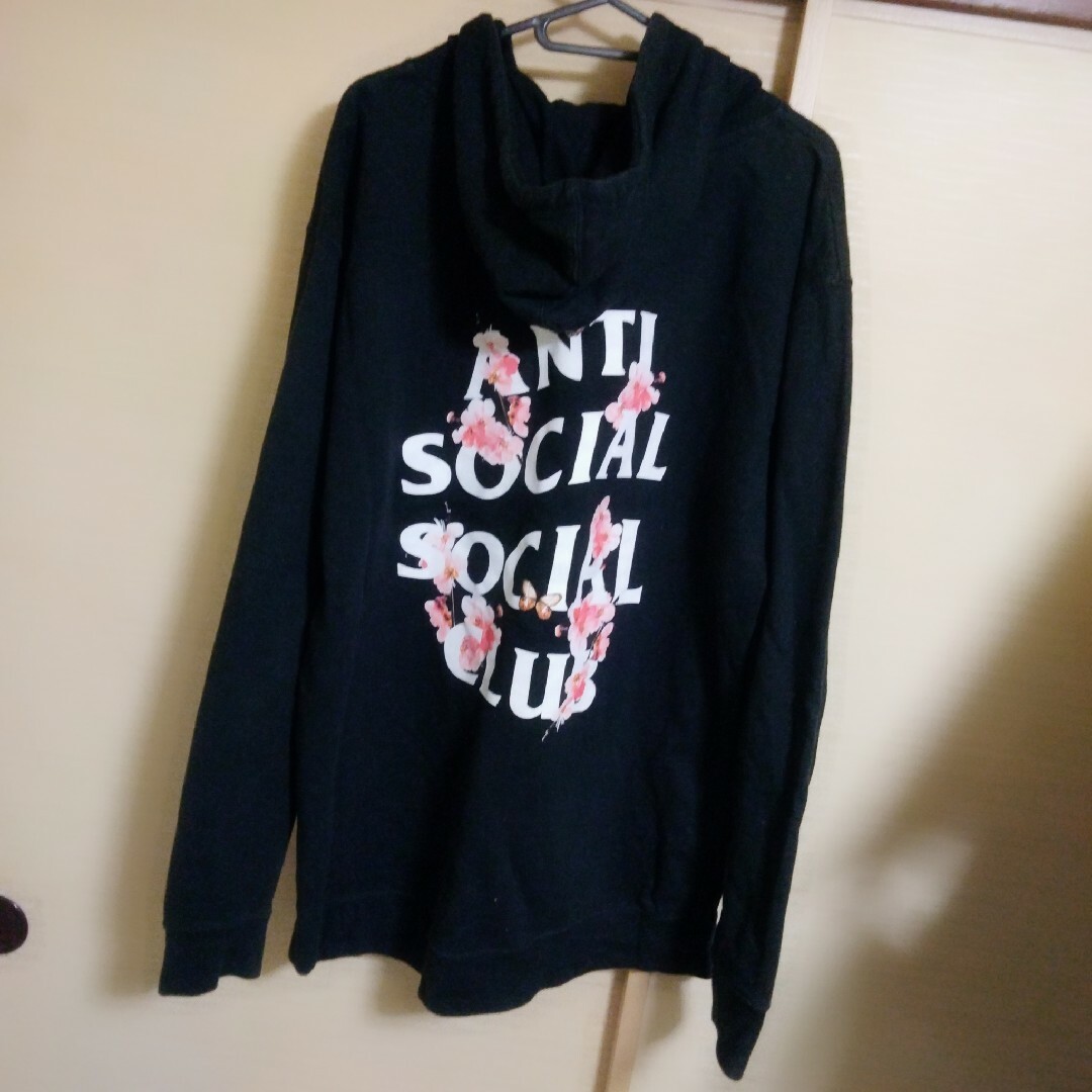 ANTI SOCIAL SOCIAL CLUB  パーカー