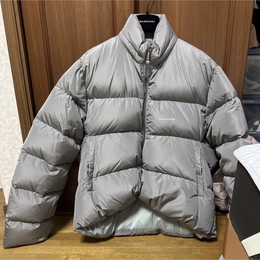 超貴重 超美品balenciaga cシェイプダウンジャケット 46 国内正規品 | フリマアプリ ラクマ