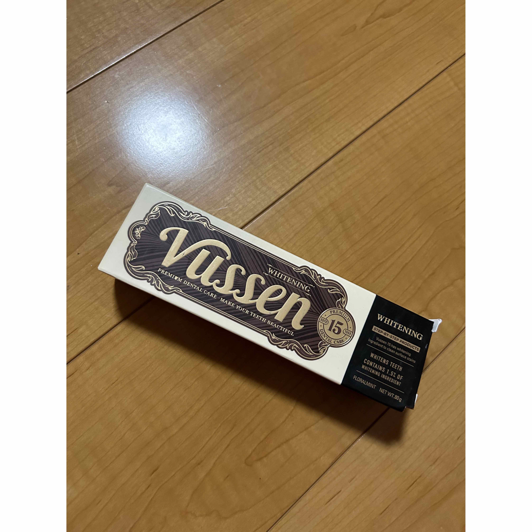 vussen 歯磨き粉　ホワイトニング コスメ/美容のオーラルケア(歯磨き粉)の商品写真