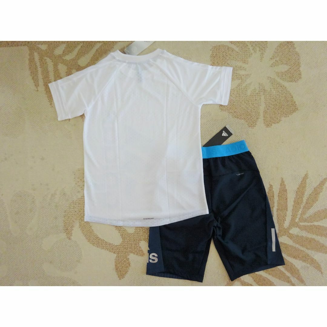 adidas(アディダス)の新品★アディダス★130★快適な着心地!!半袖Ｔシャツ(白)・パンツ(紺)★上下 キッズ/ベビー/マタニティのキッズ服男の子用(90cm~)(その他)の商品写真