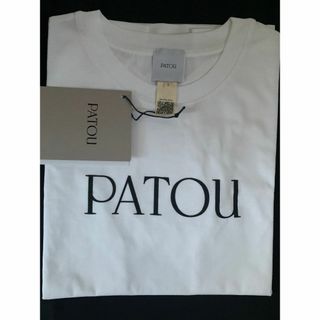 パトゥ(PATOU)の【新品サイズS】PATOU（パトゥ)ロゴ入りTシャツ（白）送料込み PATOU(Tシャツ(半袖/袖なし))