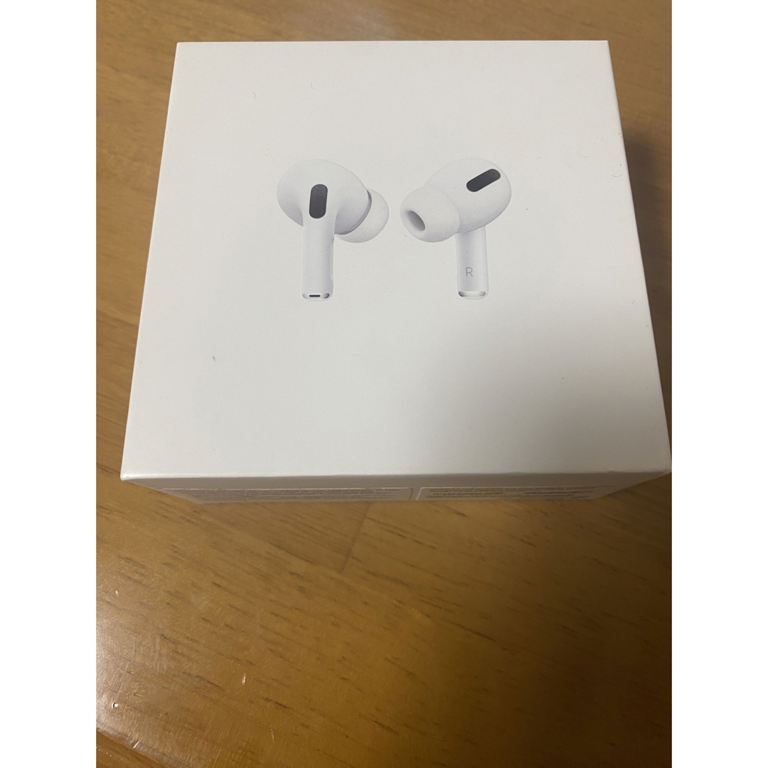 AirPods Pro 第1世代 スマホ/家電/カメラのオーディオ機器(ヘッドフォン/イヤフォン)の商品写真