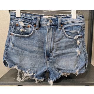 アバクロンビーアンドフィッチ(Abercrombie&Fitch)のアバクロ　アバクロンビー&フィッチ　ハイライズ　マムショートパンツ　デニム　24(ショートパンツ)