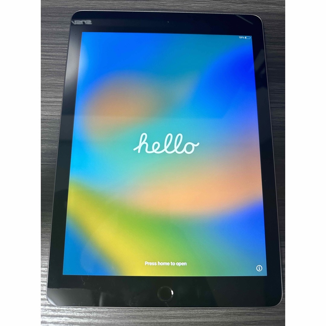 タブレットApple iPad 第6世代　32GB Wi-Fi スペースグレイ