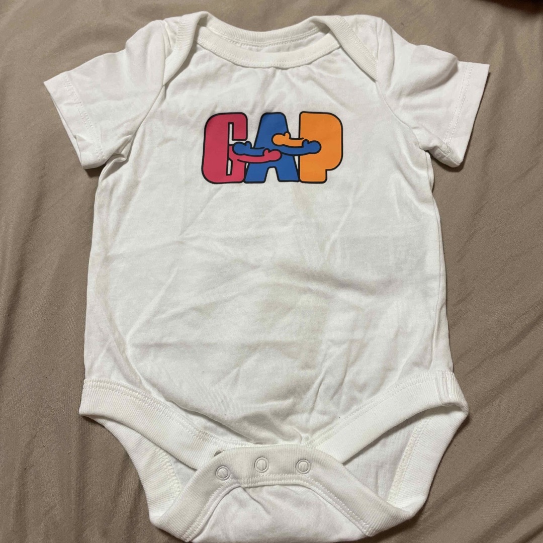 babyGAP(ベビーギャップ)のbaby GAP  ロンパース　0〜3カ月 キッズ/ベビー/マタニティのベビー服(~85cm)(ロンパース)の商品写真