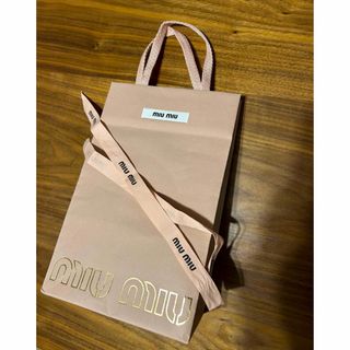 ミュウミュウ(miumiu)のmiumiu ショッパー　ショップバック　バッグ　リボン付き(ショップ袋)